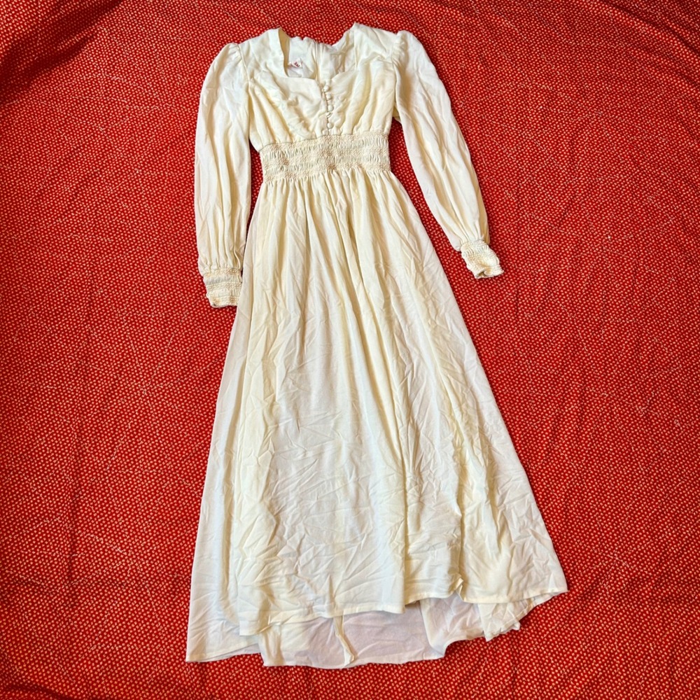 Vintage 1970s Candi Jones California Cream Maxi Dress Smocked Waist Long Sleeve